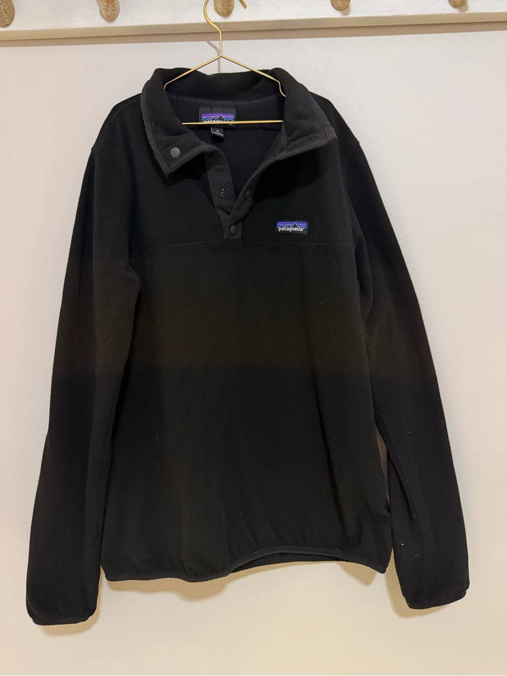 Patagonia Black Women's Snap-Front Fleece Zip-Up